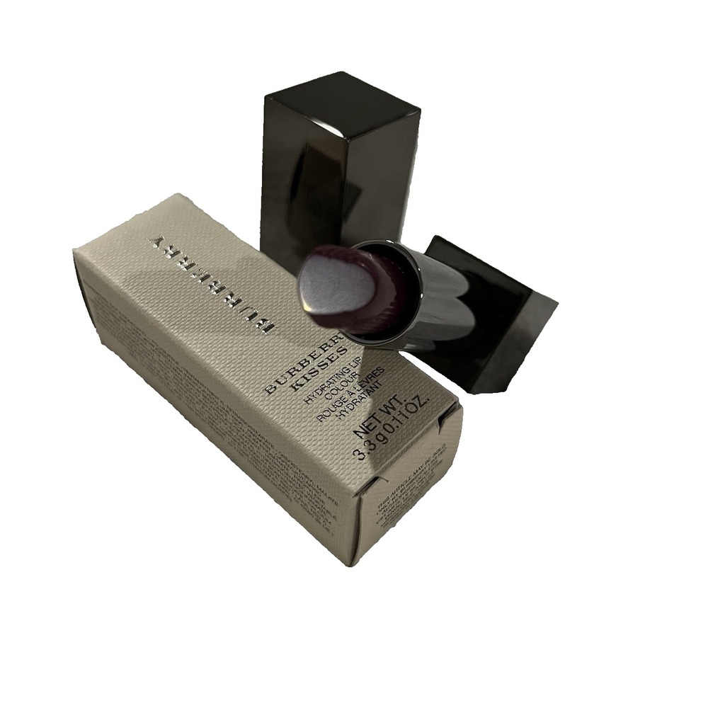 Burberry Lip Velvet Long Lasting‎ Matte Lip Color Lipstick Bright Plum No. 426